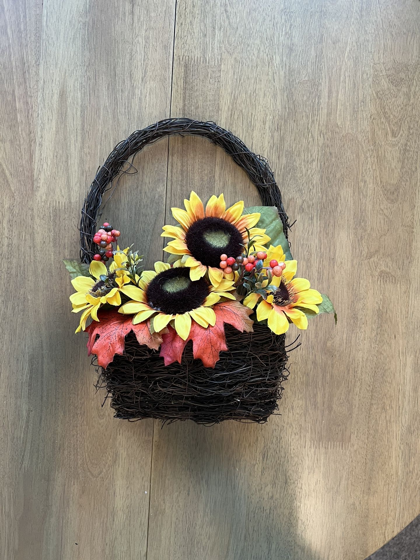 Sunflower Basket Wreath