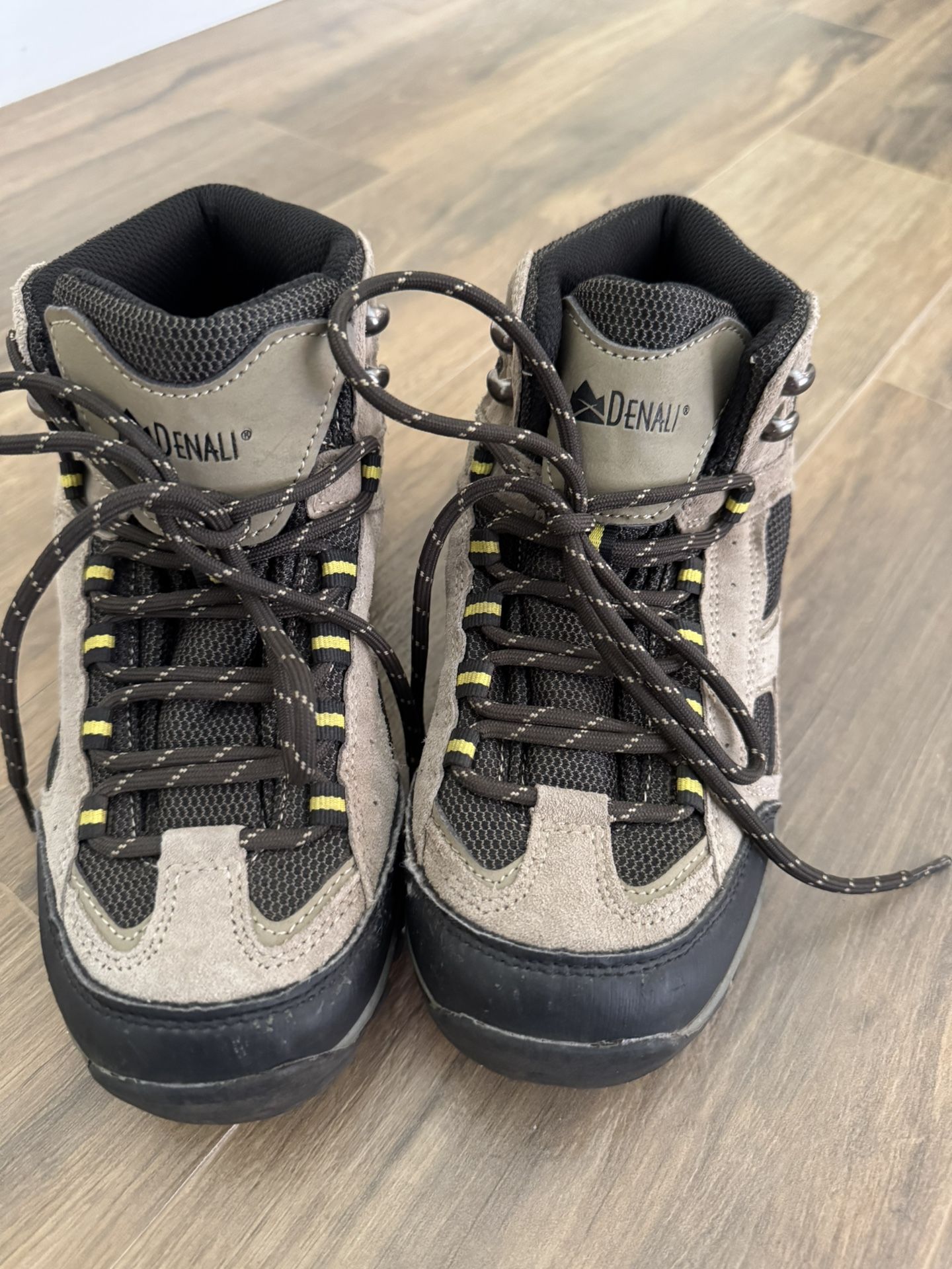 Denali Outdoor Hiker Hiking Boots Boys Youth Shoes Brown Size 5