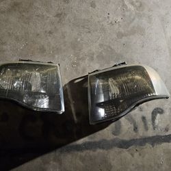 Ford Expedition Headlights