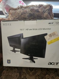 18.5" 47 Cm Wide LCD Monitor