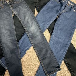 Women’s Skinny Jeans