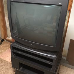 TV (RCA 32” W/ Remote) 
