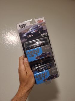 MiniGT R32 Nismo Diecast