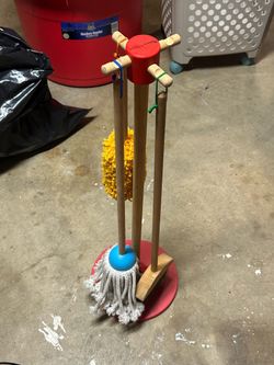 Kids Toy Cleaning Set with Stand
