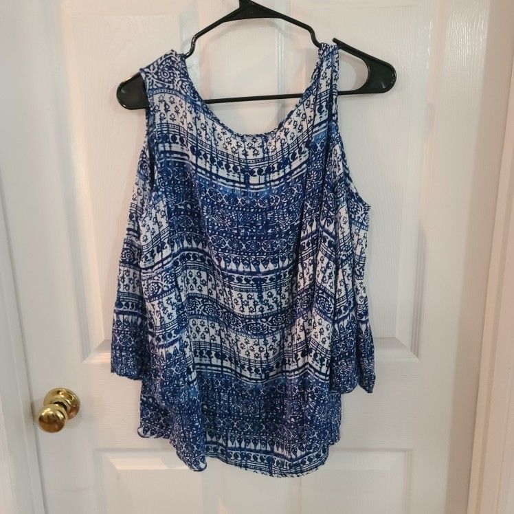 Shirt Off Shoulders Size XL
