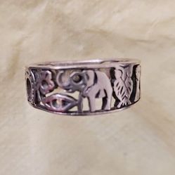 Good Luck, Lucky Charms Talisman Jewelry Ring Silver 