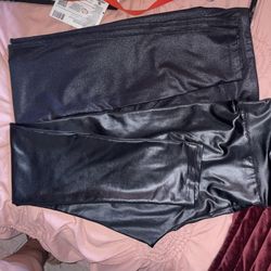 black stretch pants 