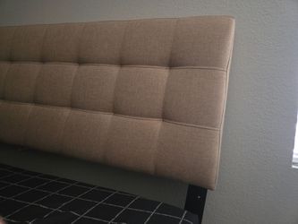 Queen head board