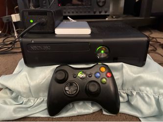ABadAvatar Xbox 360 with 1tb external hard drive