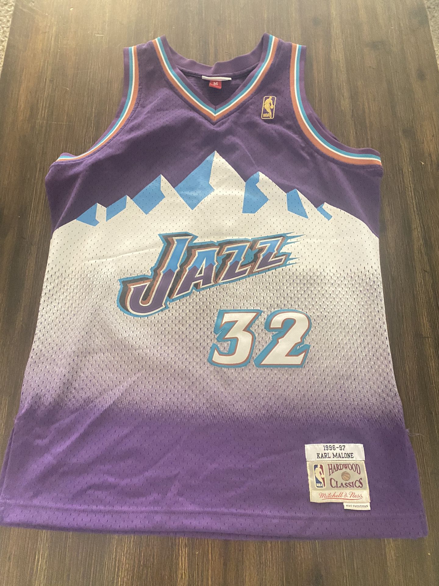 Vintage Karl Malone Utah Jazz #32 Hardwood Classics Adidas Men's M NBA  Basketball Jersey for Sale in Joliet, IL - OfferUp