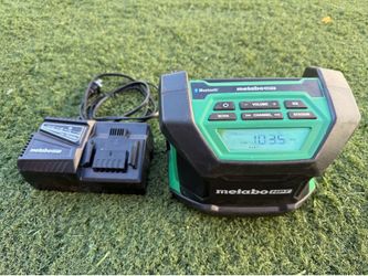 Metabo HPT radio w Charger + Battery