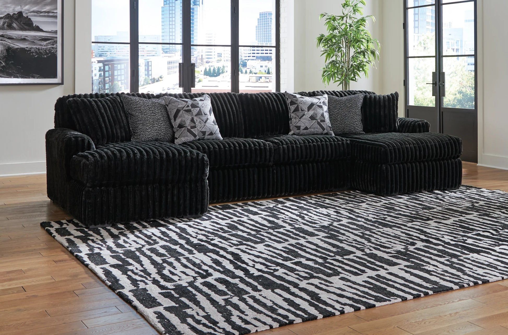 Beautiful Black Stylish Sectional