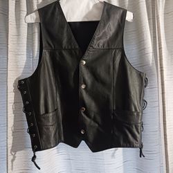 Men's Wilson’s Leather Vest Size XL $20 OBO 