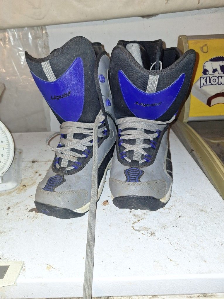 Liquid Snow Boarding Boots Size 10.5