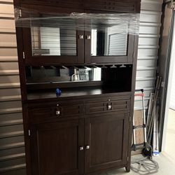 Full Size Wet Bar