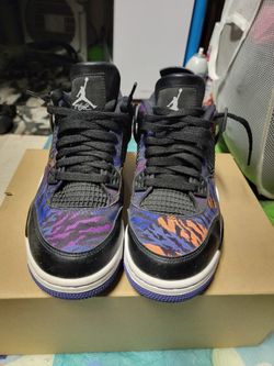 Jordan 4 Retro Rush Violet