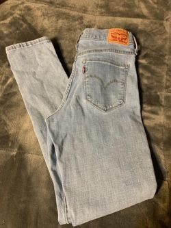 Levi's