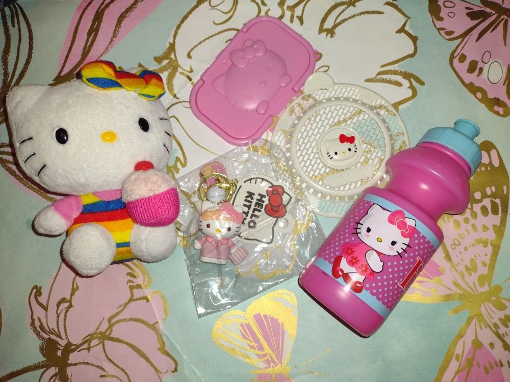 Hello Kitty Bundle