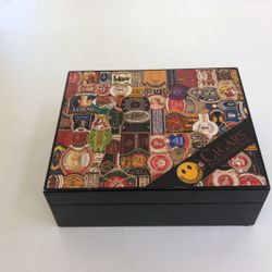 Cigar humidor and cutter