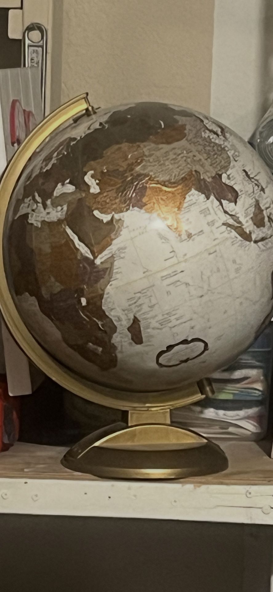Globe