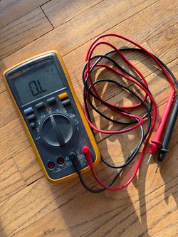 Fluke 17B+