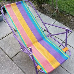 One Position Reclining Beach Chair. Minor Rust As Noted In The Photos