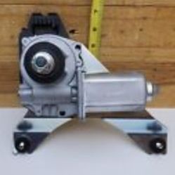 Windshield Wiper Motor