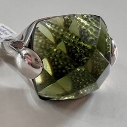 Lia Sophia Silver Tone Large Green Faceted Emerald Colored Ring Size 8