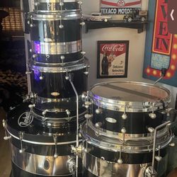 Boutique Custom Drum Kit Rockett
