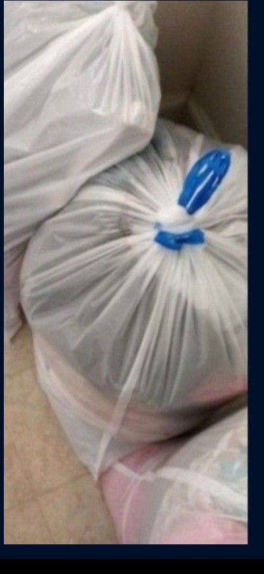 I Have 2 Bags Of Woman Vlothes.  Variety Sizes Seasons And Styles Picl Up Only. 