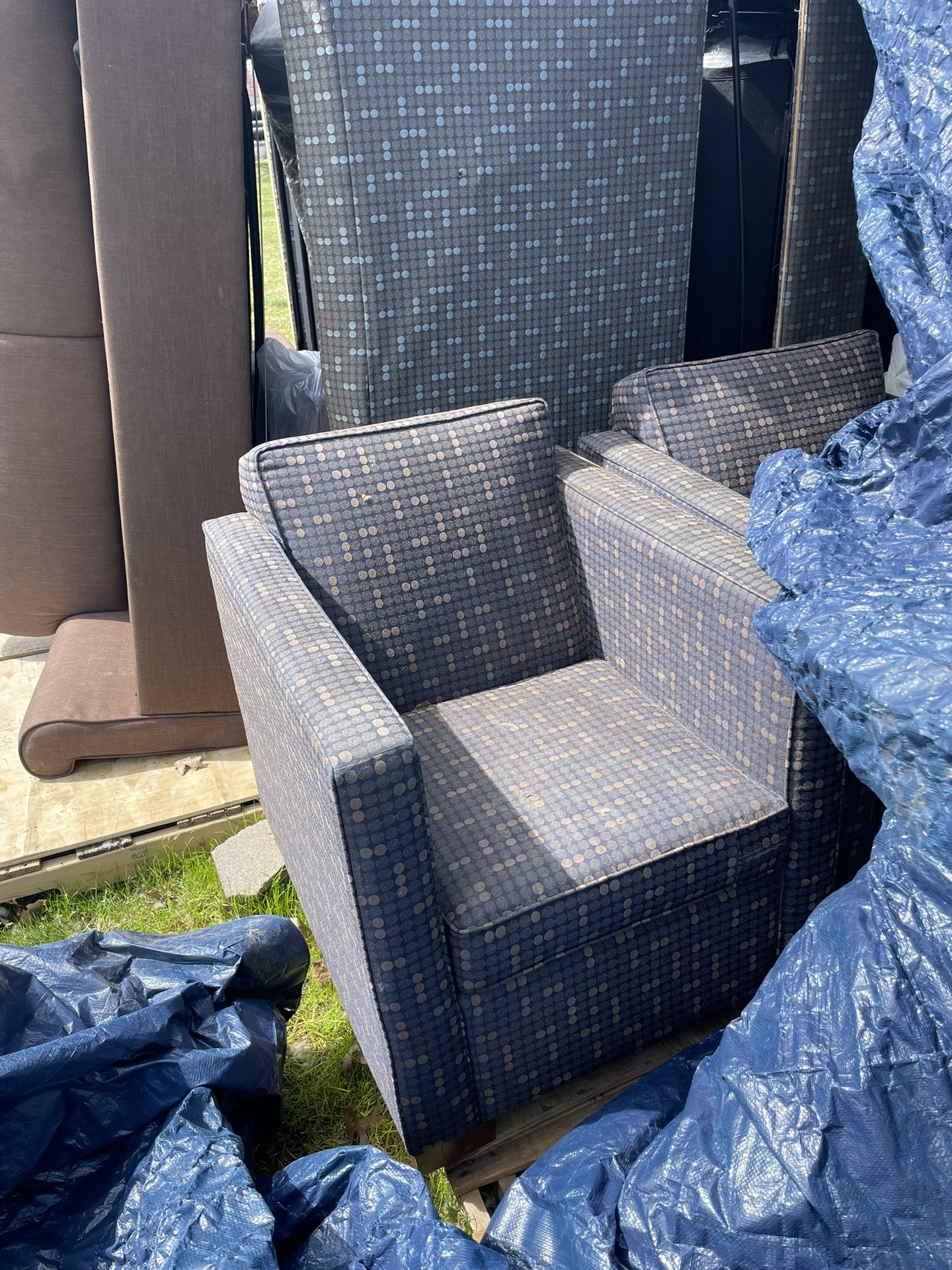COUCH->You Can RESTORE-SELL