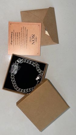 Silver Tone Cuban Link Chain Bracelet, Lobster Clasp Closure