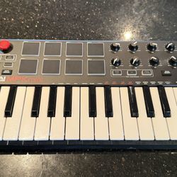 Akai MPK Mini Midi Controller Keyboard 