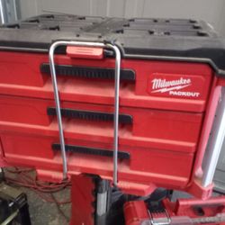 Pack Out 3 Drawer Tool Box Like New