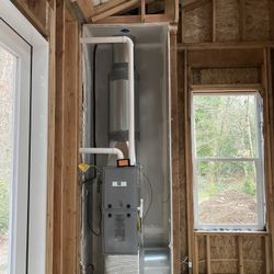 Day & Night 95.1% Gas furnace /open to trades