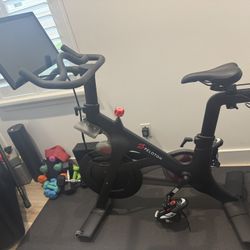 Peleton Bike