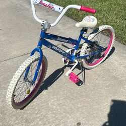 Huffy Bicycle Bike Girls 20” White Blue and Pink