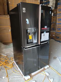 LG French Door Refrigerator – Stainless Steel, Water & Ice Dispenser