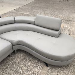 SECTIONAL SOFA LIVING ROOM SET 