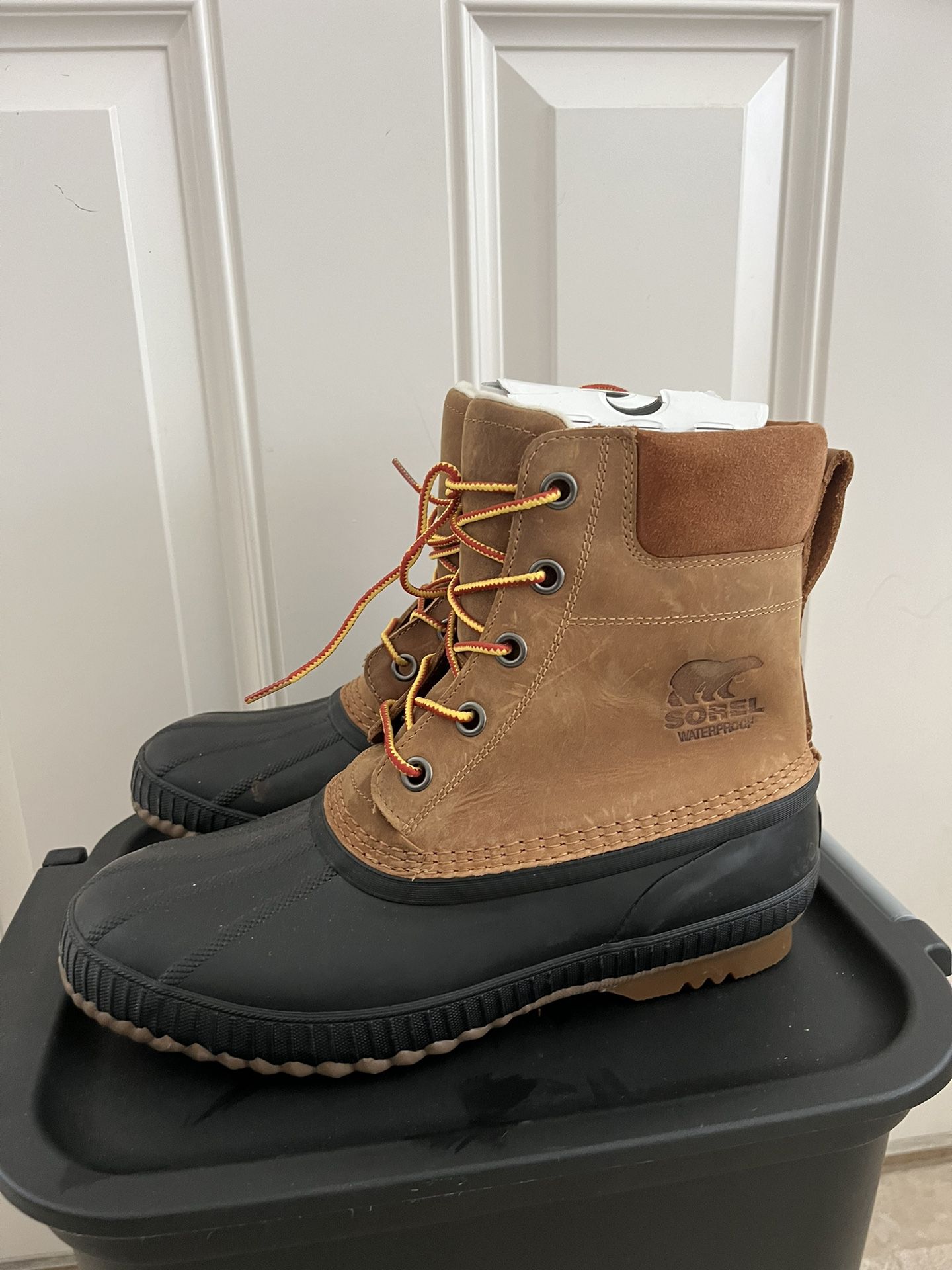Sorel Duck Boots Size 11 New