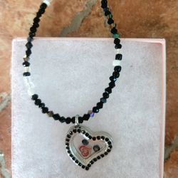 SWAROVSKI AUSTRIAN CRYSTAL BEADED HEART LOCKET/REMOVEABLE. CHARMS NECKLACE 