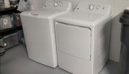 GE Washer and Dryer Set
