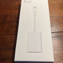Apple USB-C to SD Card Reader