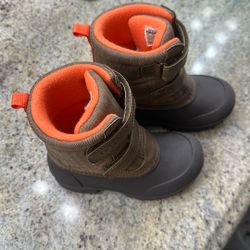 Snow Boots