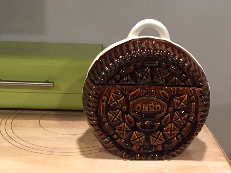 Vintage Oreo "Oero" Cookie Jar