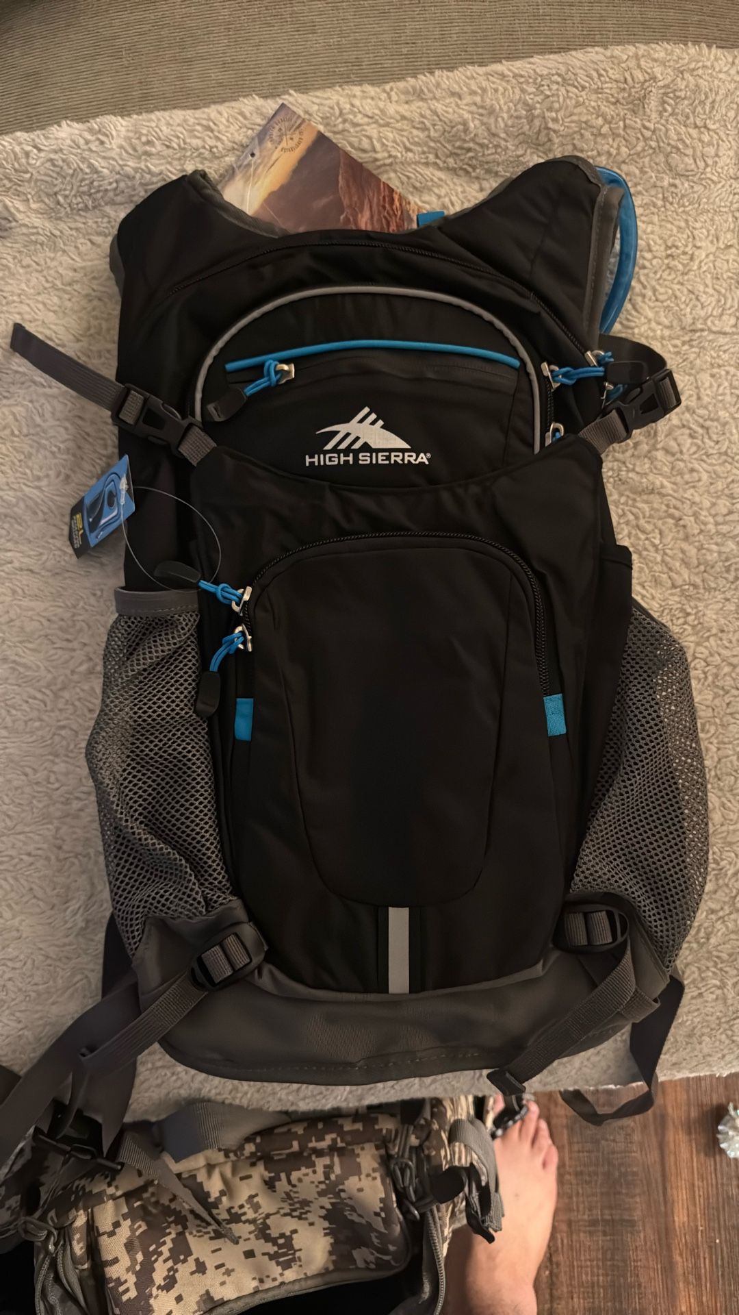 High Sierra Backpack Hiking HydraHike
