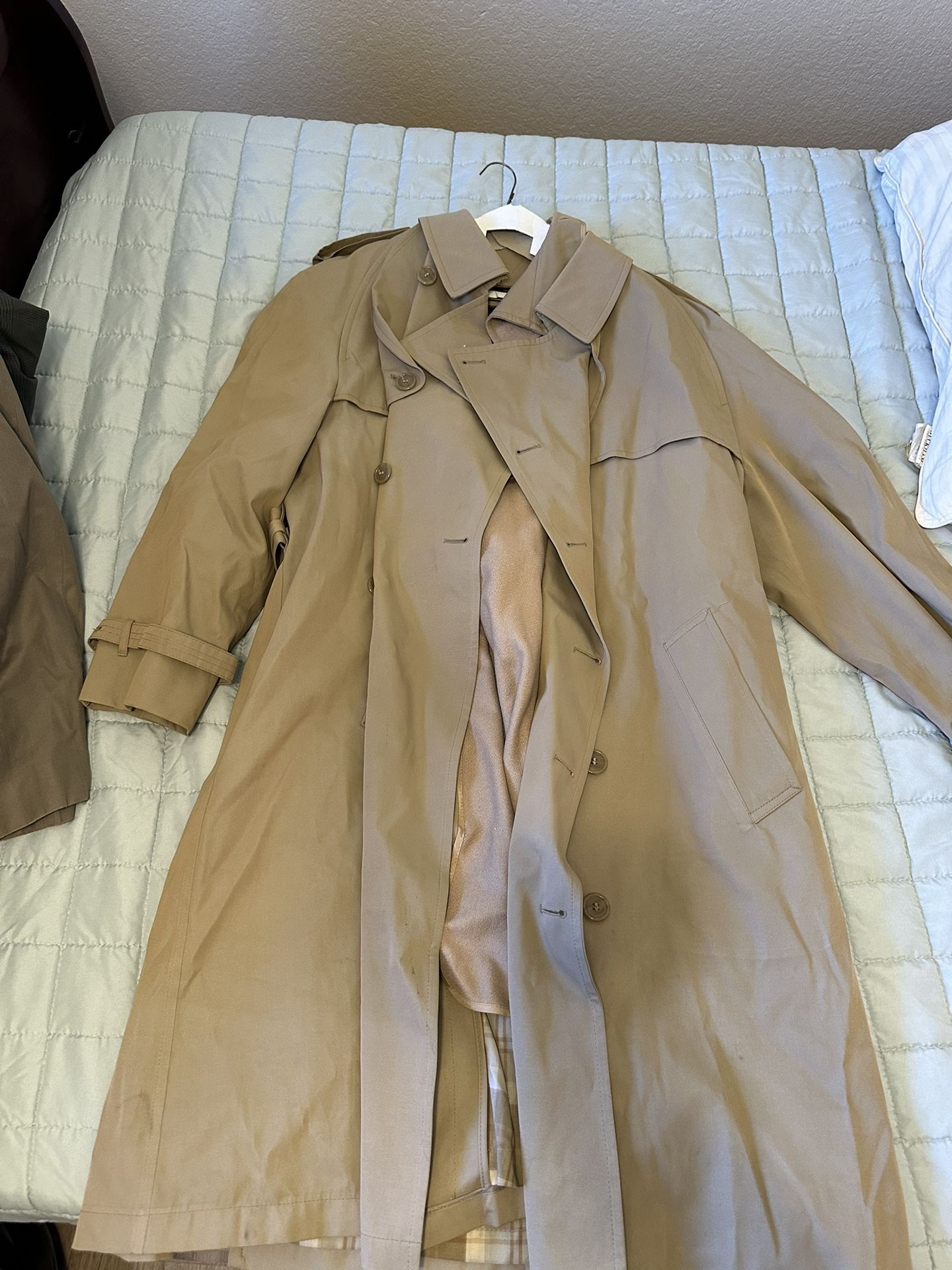 Vintage Misty Harbor Men’s Trench Coat
