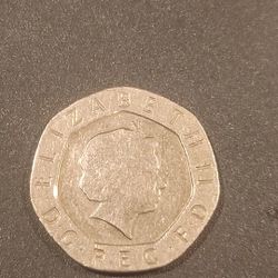 Queen Elizabeth 1999 20 Pence With Special Feature