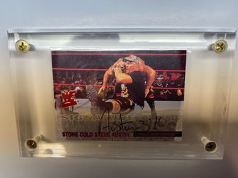 Stone Cold Steve Austin 2001 Fleer WWF Rookie Autograph /500