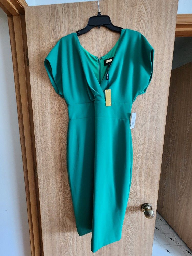 Alexia Admor Fern Green Women's Size Medium V-Neck Dress, Never worn, New with tags